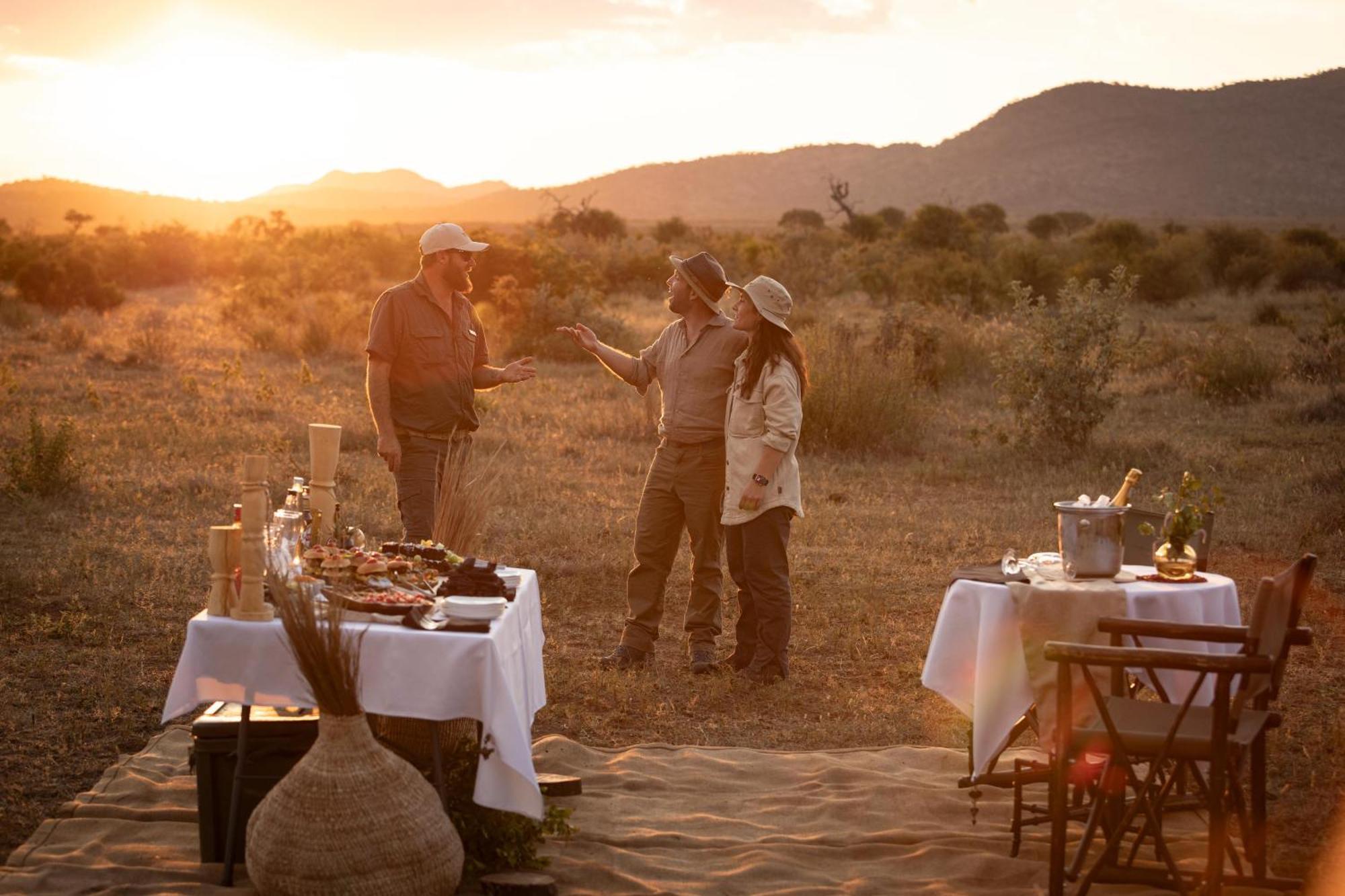 Rhulani Safari alojamiento Reserva de Madikwe Exterior foto