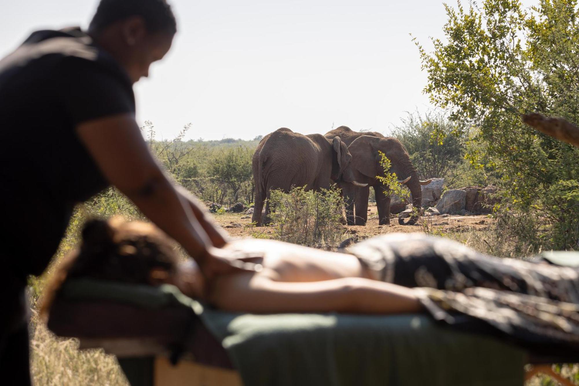 Rhulani Safari alojamiento Reserva de Madikwe Exterior foto