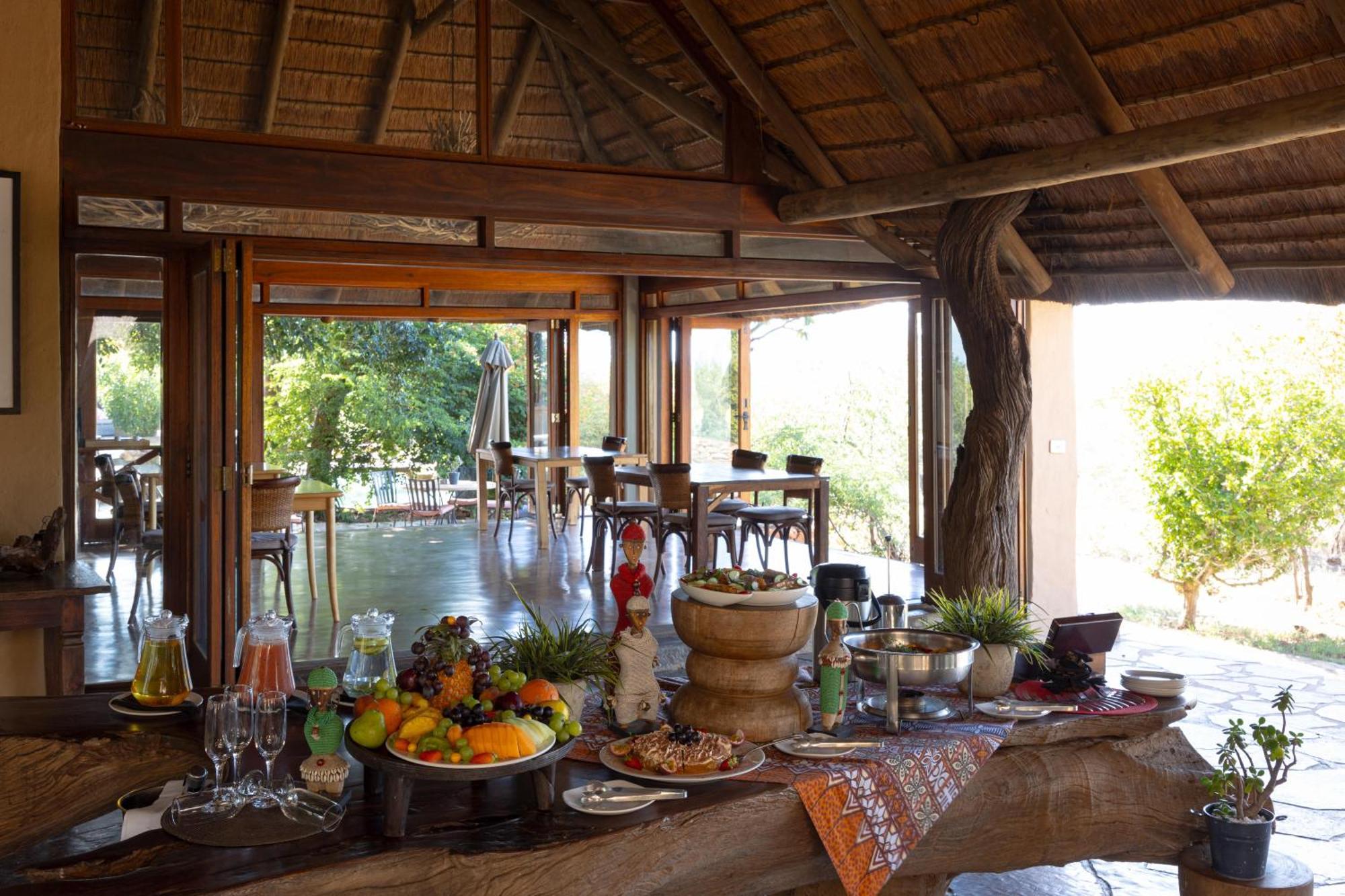 Rhulani Safari alojamiento Reserva de Madikwe Exterior foto