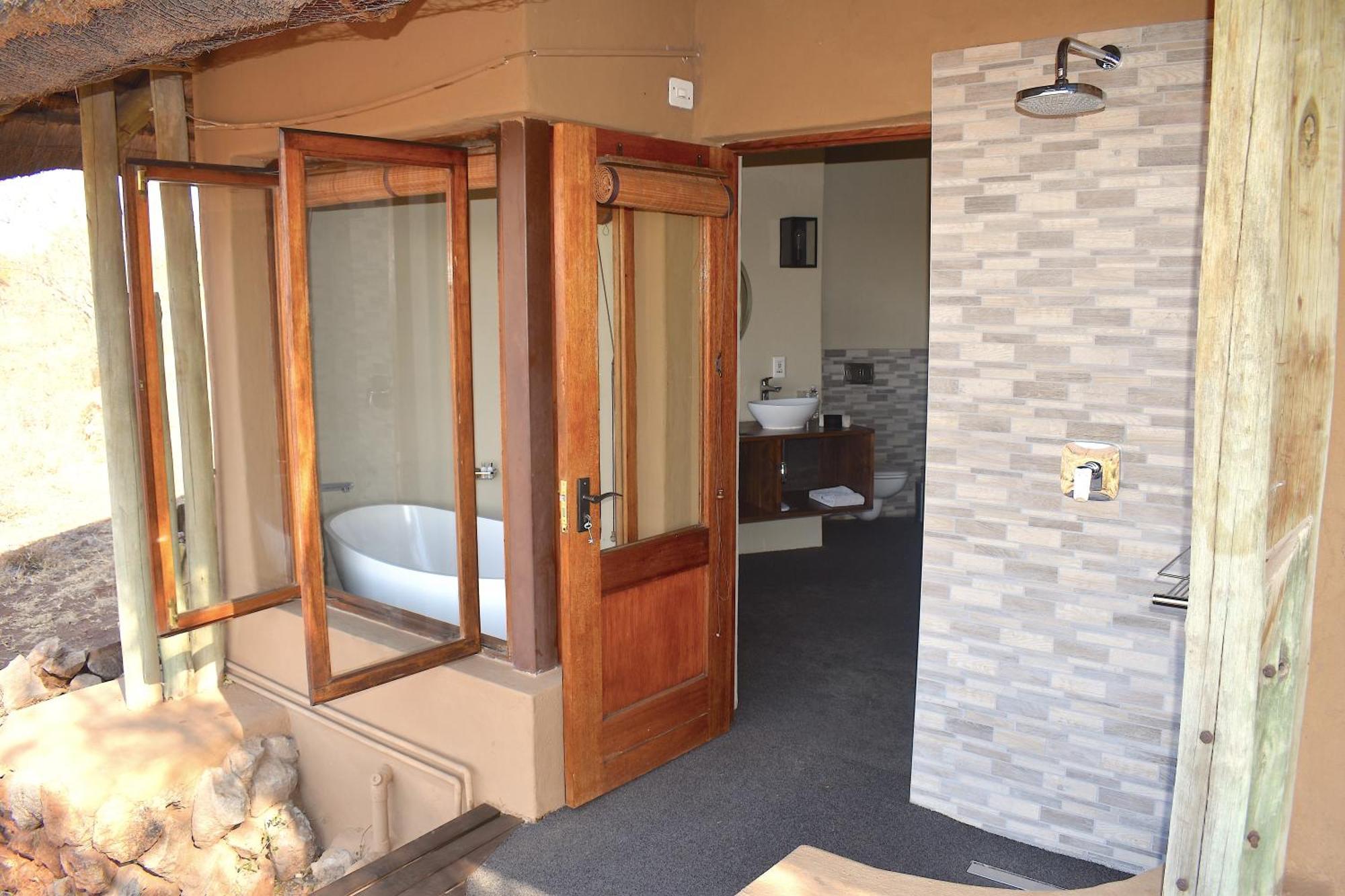 Rhulani Safari alojamiento Reserva de Madikwe Exterior foto